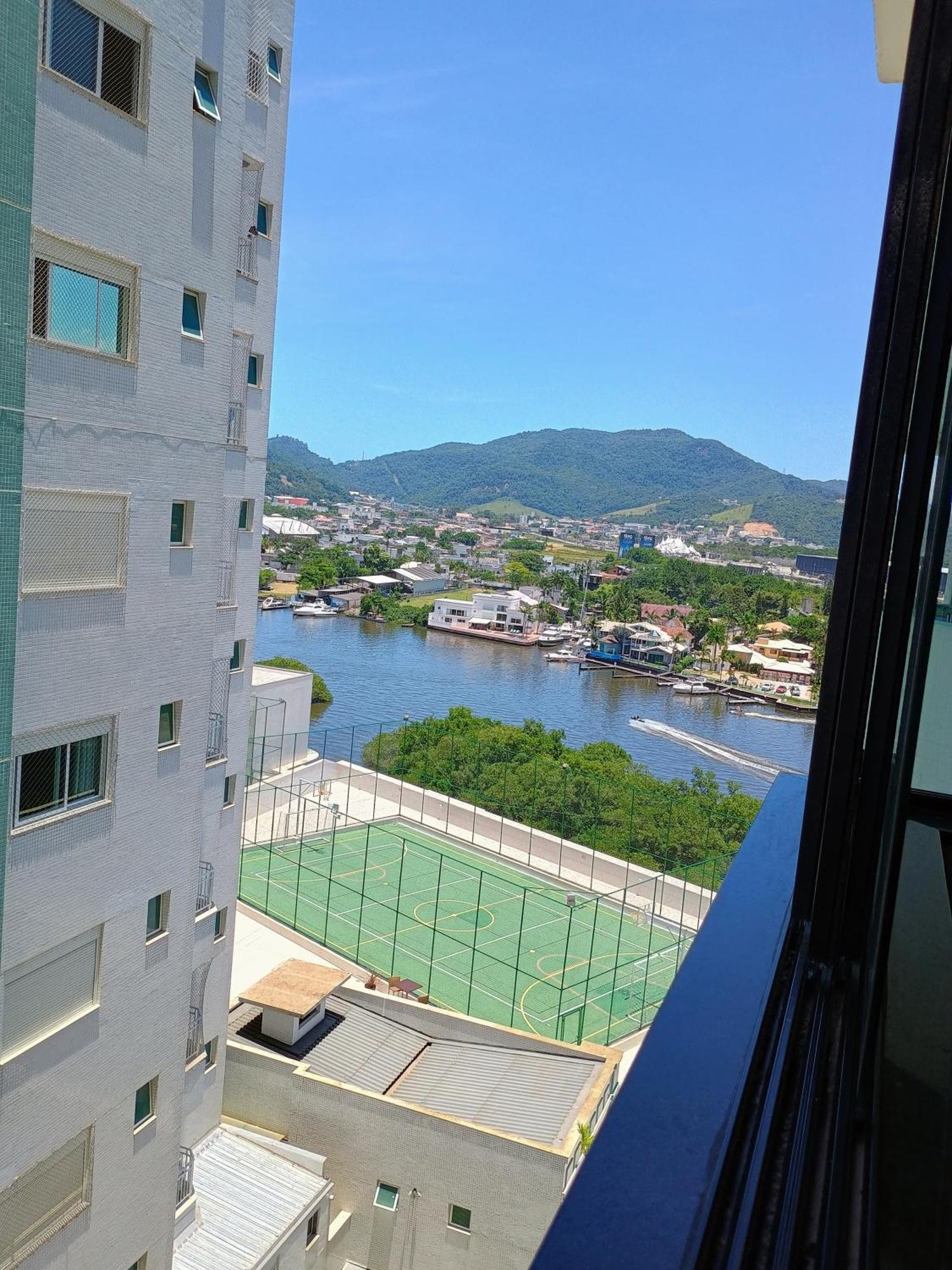 Excelente Ap Pe Na Areia Vista Mar Lägenhet Balneário Camboriú Exteriör bild