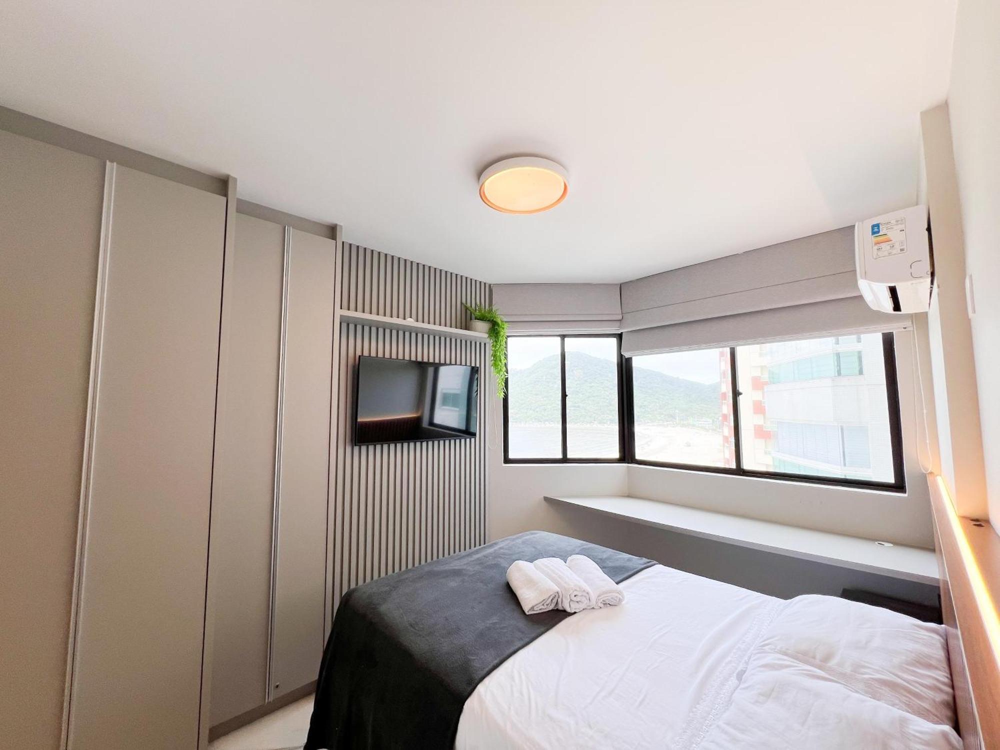 Excelente Ap Pe Na Areia Vista Mar Lägenhet Balneário Camboriú Exteriör bild